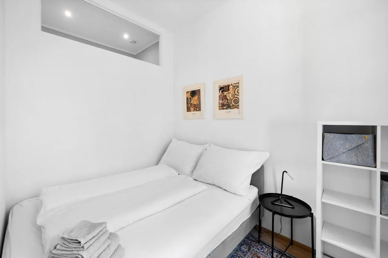 New Apartment @ Servitenviertel Vienna